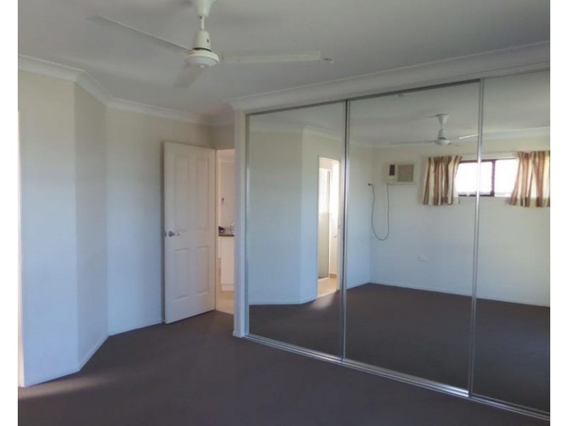 1 Hangan Street, Bucasia QLD 4750