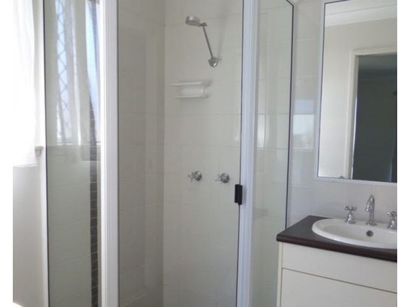 1 Hangan Street, Bucasia QLD 4750