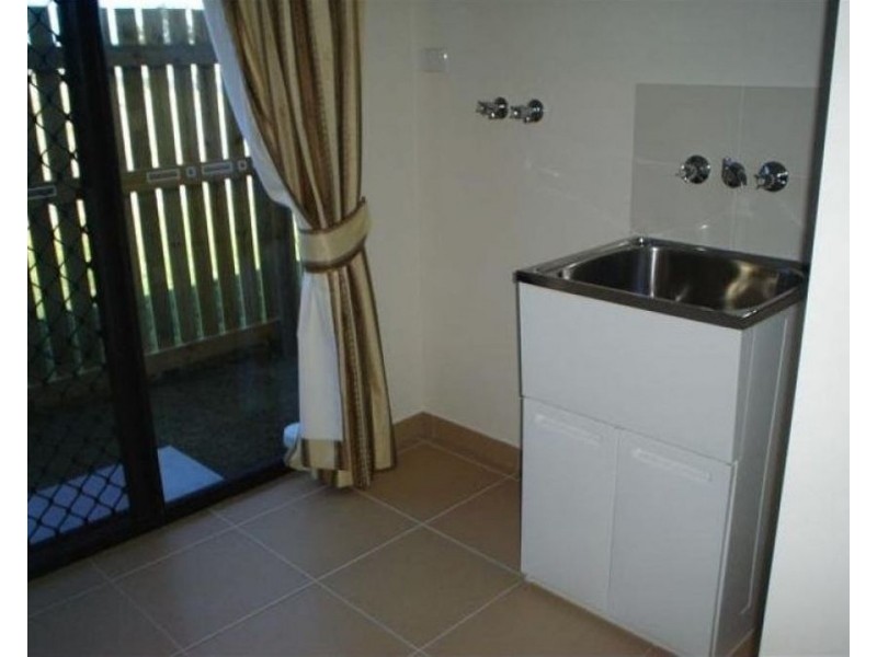 1 Hangan Street, Bucasia QLD 4750