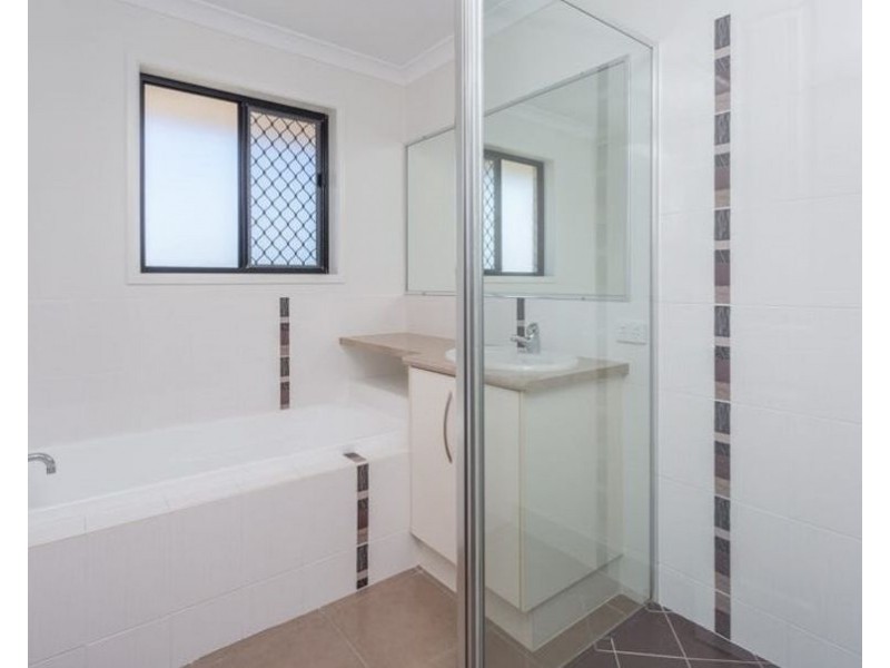 6 Grange Court, Eimeo QLD 4740