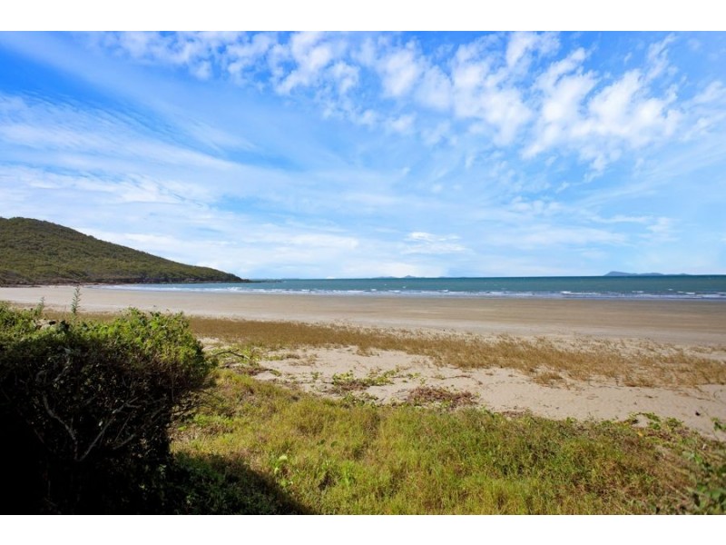 18 Milkins Street, Ball Bay QLD 4741