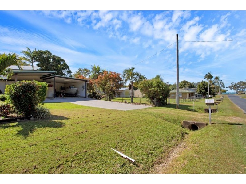 18 Milkins Street, Ball Bay QLD 4741