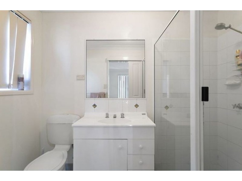 1 The Barons Drive, Andergrove QLD 4740
