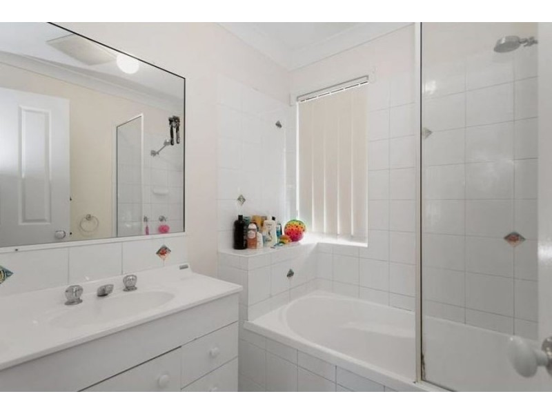 1 The Barons Drive, Andergrove QLD 4740