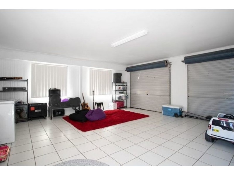 1 The Barons Drive, Andergrove QLD 4740
