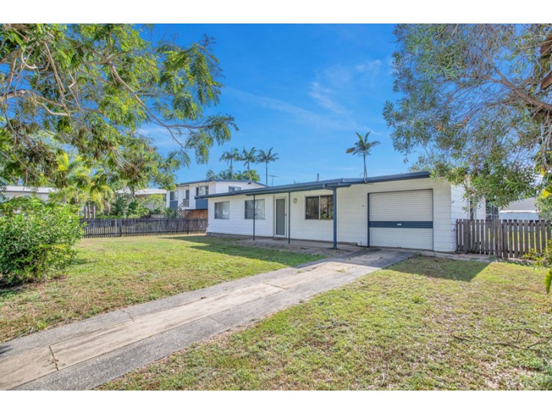 4 Nicole Court, Andergrove QLD 4740