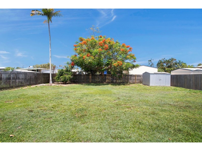 4 Nicole Court, Andergrove QLD 4740