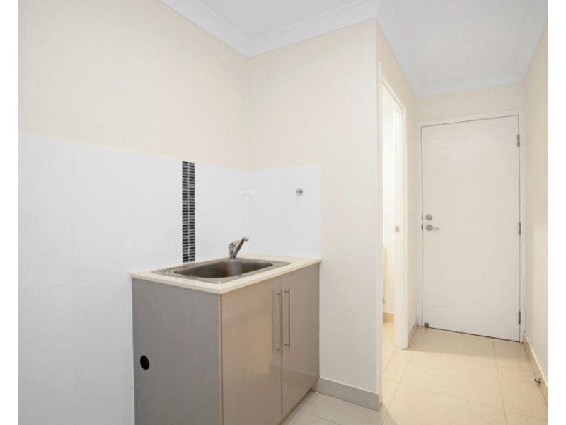 6 Bensara Crescent, Beaconsfield QLD 4740