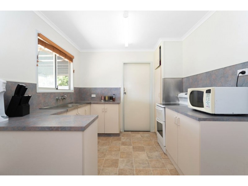 4 Nicole Court, Andergrove QLD 4740