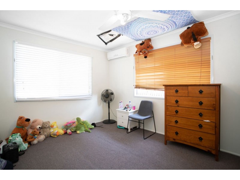 4 Nicole Court, Andergrove QLD 4740