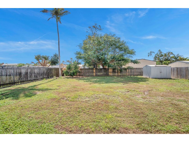 4 Nicole Court, Andergrove QLD 4740