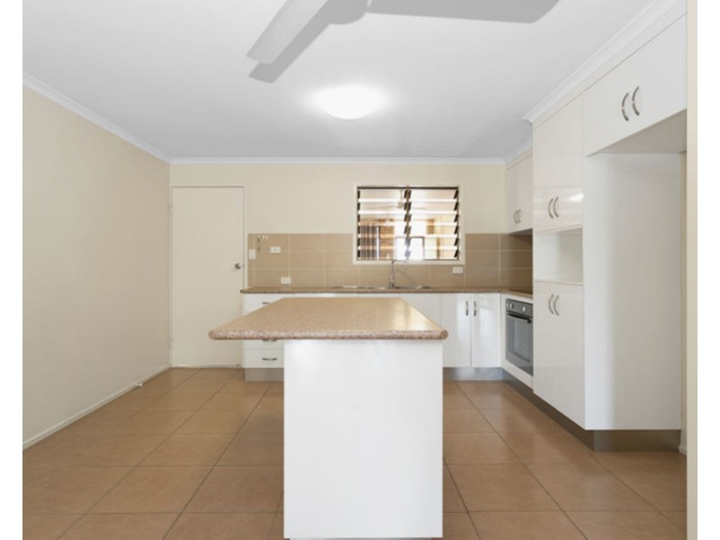 158-160 Broad Street, Sarina QLD 4737