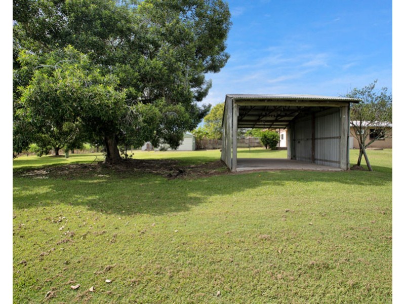 158-160 Broad Street, Sarina QLD 4737