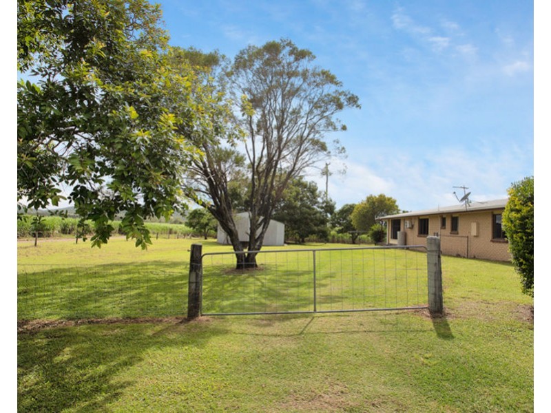 158-160 Broad Street, Sarina QLD 4737