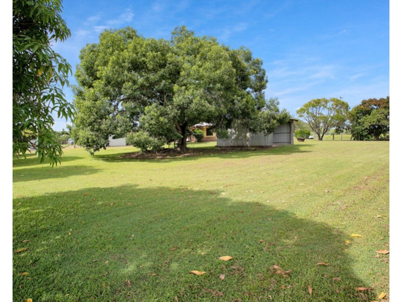 158-160 Broad Street, Sarina QLD 4737