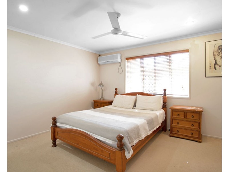 19 Caledonian Drive, Beaconsfield QLD 4740