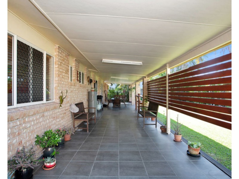 19 Caledonian Drive, Beaconsfield QLD 4740
