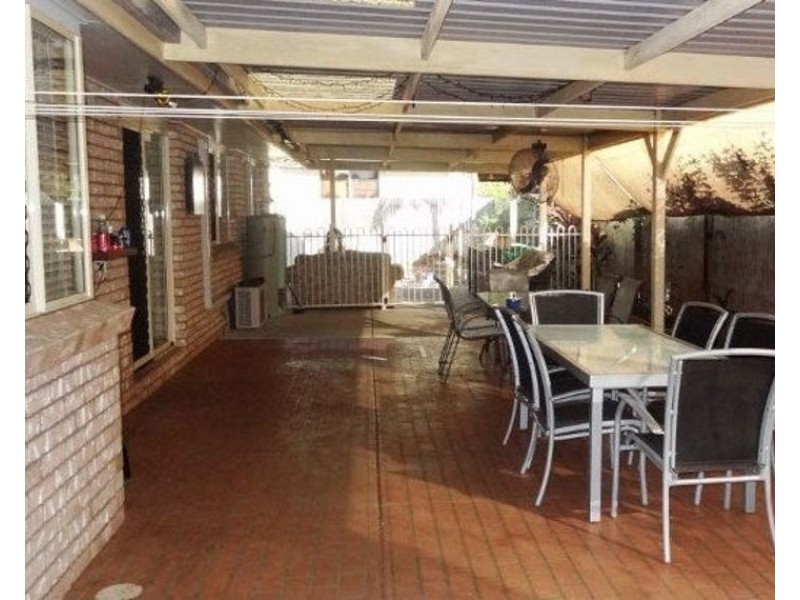 2 Michelle Crescent, Bucasia QLD 4750