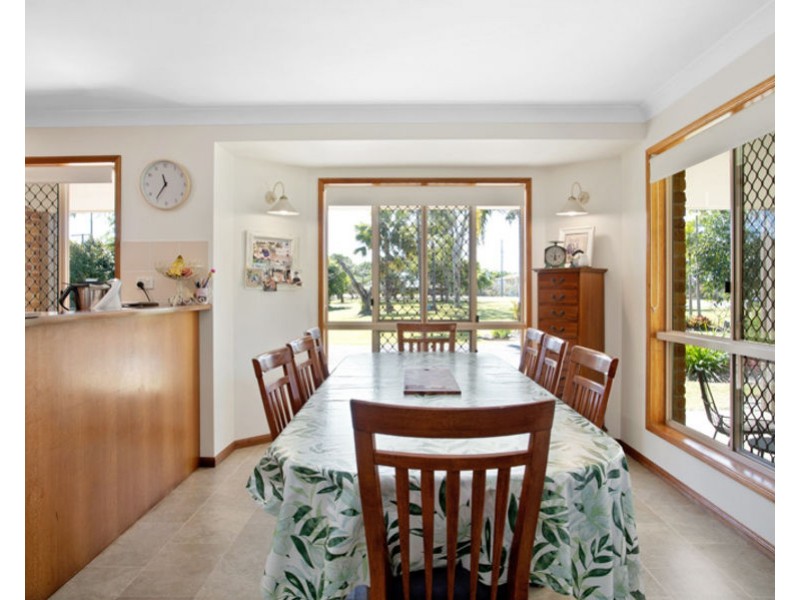 10 Chelona School Road, Chelona QLD 4740