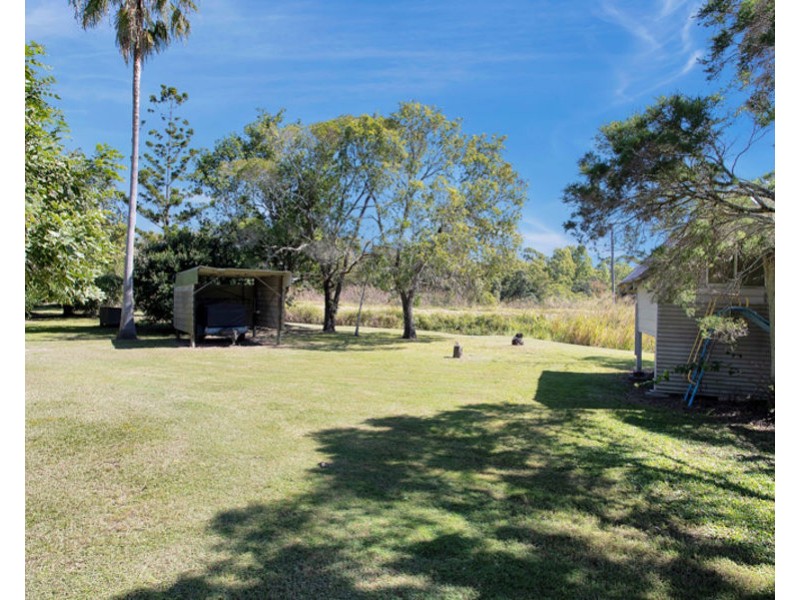 10 Chelona School Road, Chelona QLD 4740