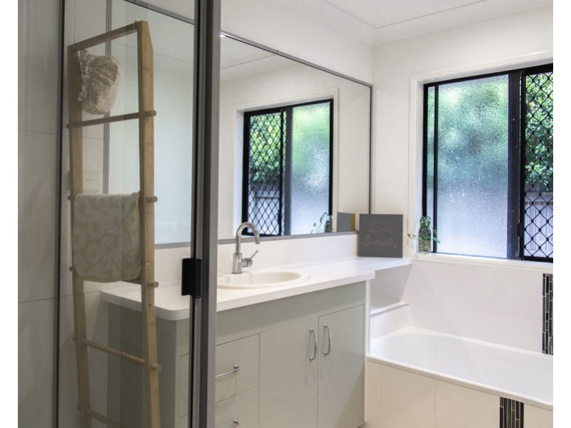 9 Cartledge Court, North Mackay QLD 4740