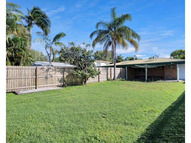 2/4 Osprey Close, Slade Point QLD 4740