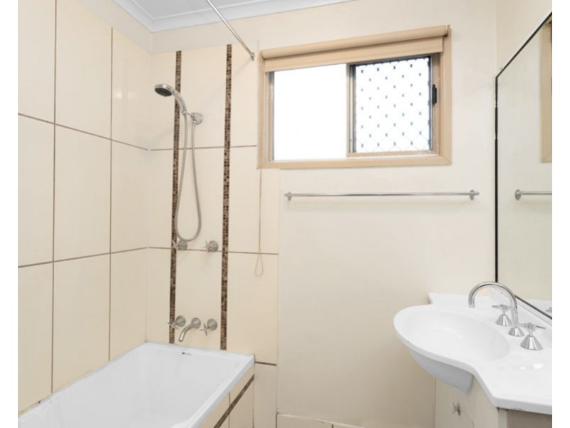 10 Tramontana Street, Andergrove QLD 4740