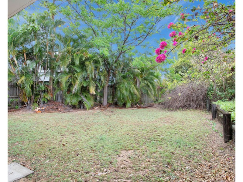 12 Petrel Street, Slade Point QLD 4740