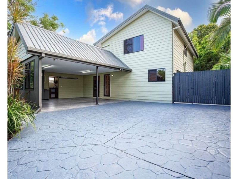 3 McCready Street, Rural View QLD 4740