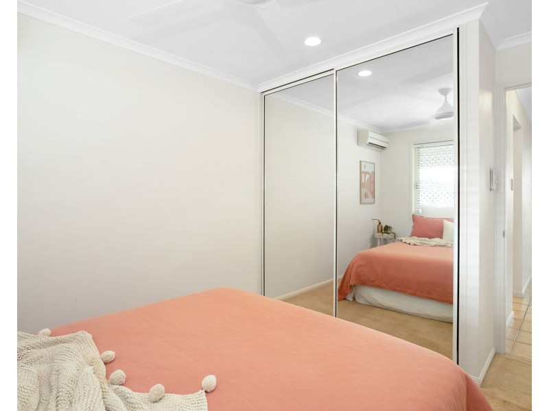 2 Michelle Crescent, Bucasia QLD 4750
