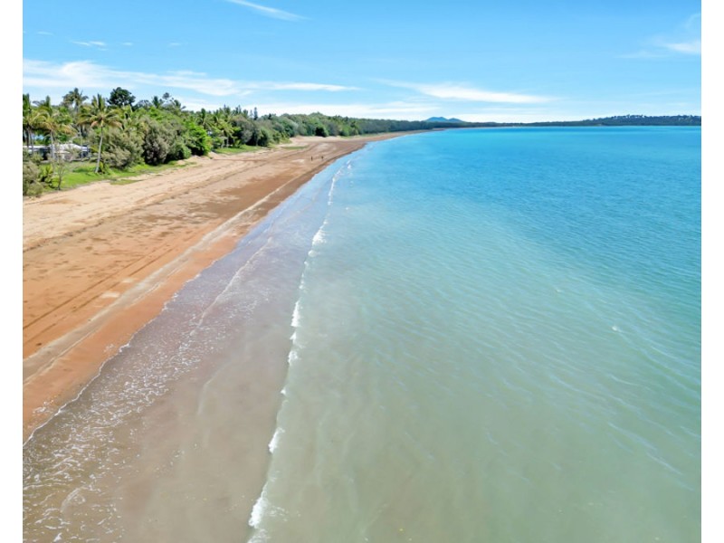 61 Melba Street, Armstrong Beach QLD 4737