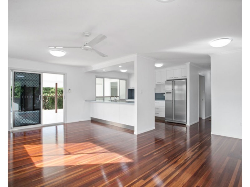 61 Melba Street, Armstrong Beach QLD 4737