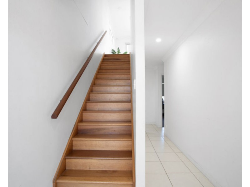 45 Makybe Diva Drive, Ooralea QLD 4740