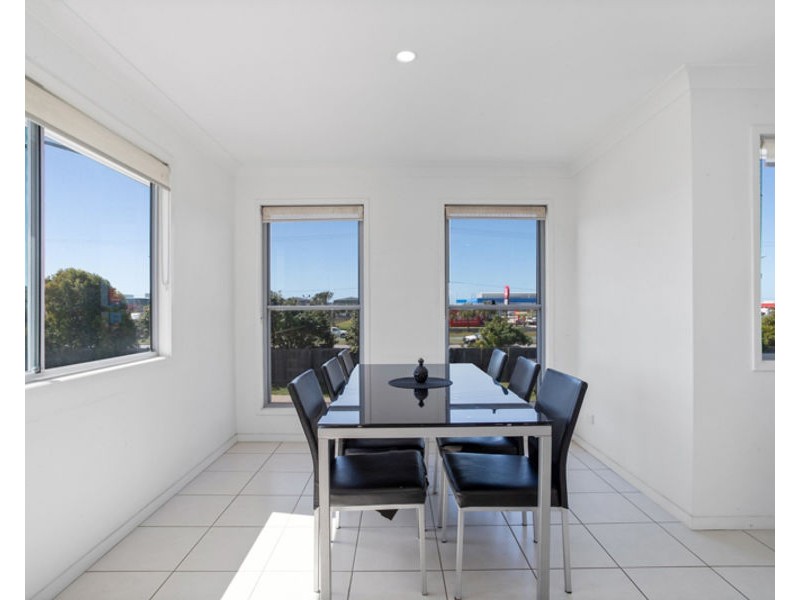 45 Makybe Diva Drive, Ooralea QLD 4740