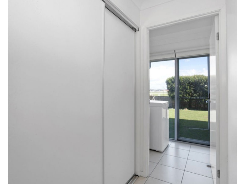 45 Makybe Diva Drive, Ooralea QLD 4740