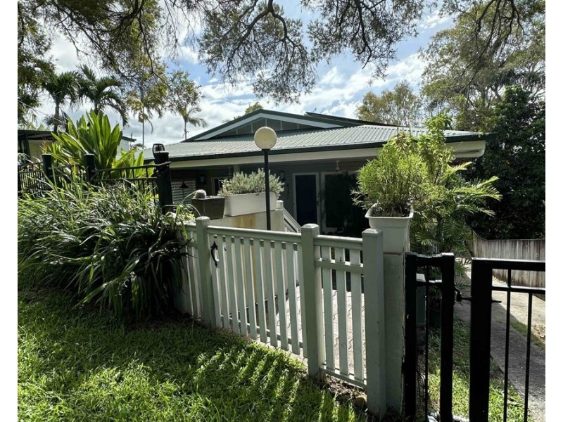 1 Berry Street, North Mackay QLD 4740