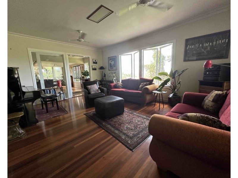 1 Berry Street, North Mackay QLD 4740