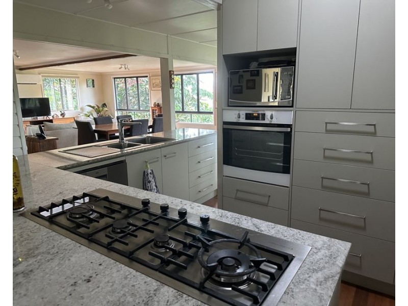 1 Berry Street, North Mackay QLD 4740