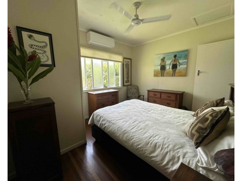 1 Berry Street, North Mackay QLD 4740