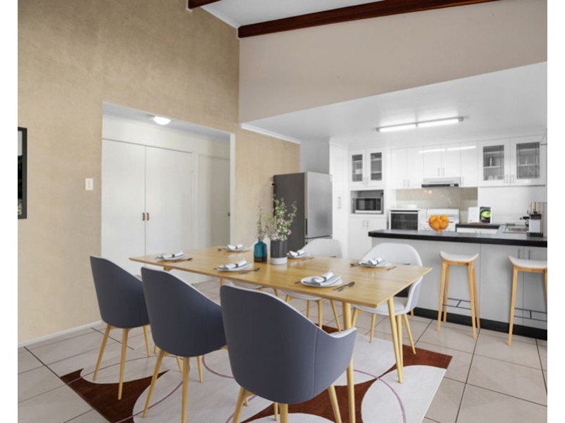 6 Denise Court, Beaconsfield QLD 4740