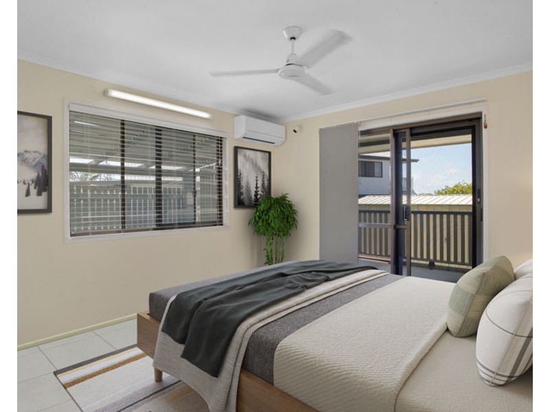 6 Denise Court, Beaconsfield QLD 4740