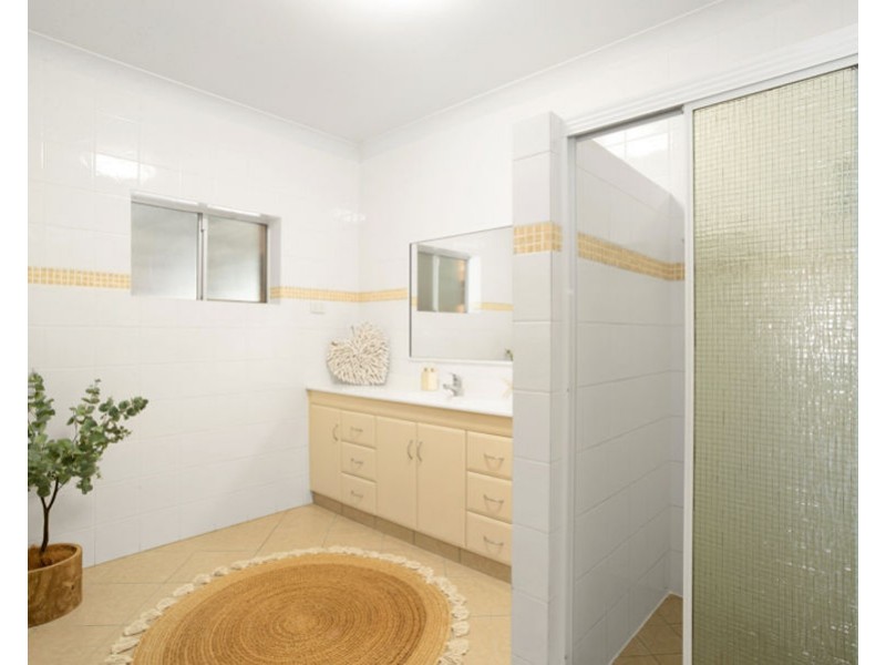 241 Bedford Road, Andergrove QLD 4740