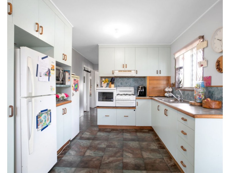 11 Gaylard Street, North Mackay QLD 4740