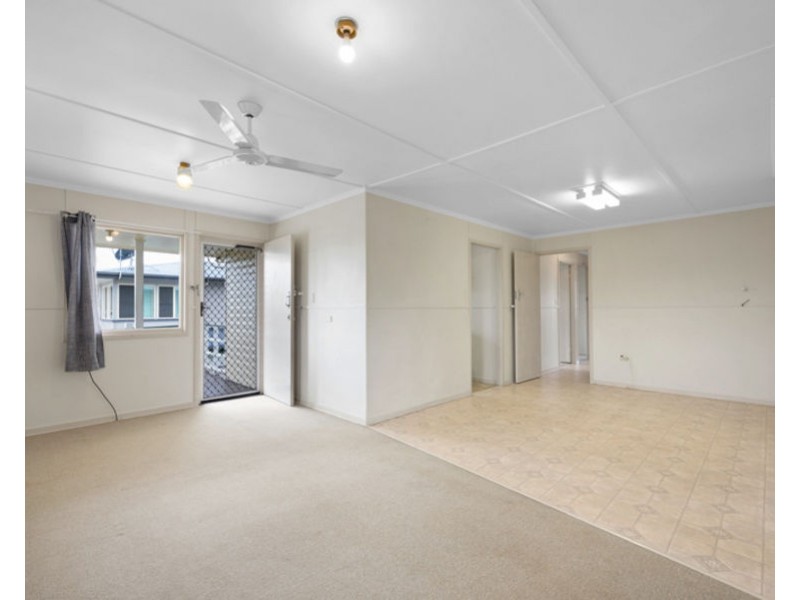 21 Macrossan Street, East Mackay QLD 4740