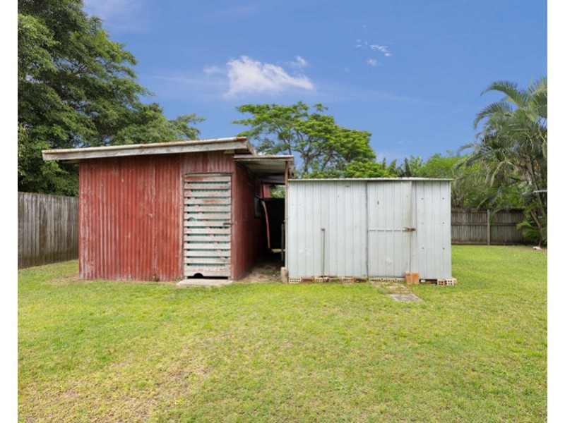 21 Macrossan Street, East Mackay QLD 4740