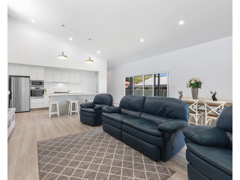 12a Sapphire Court, North Mackay QLD 4740