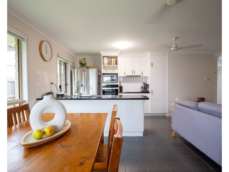 16 College Court, North Mackay QLD 4740