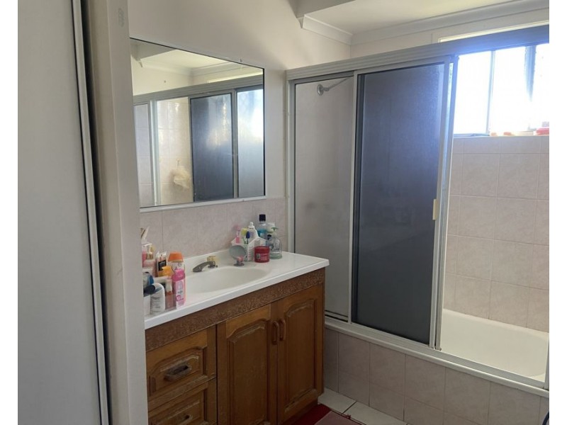 2/34 Juliet Street, South Mackay QLD 4740