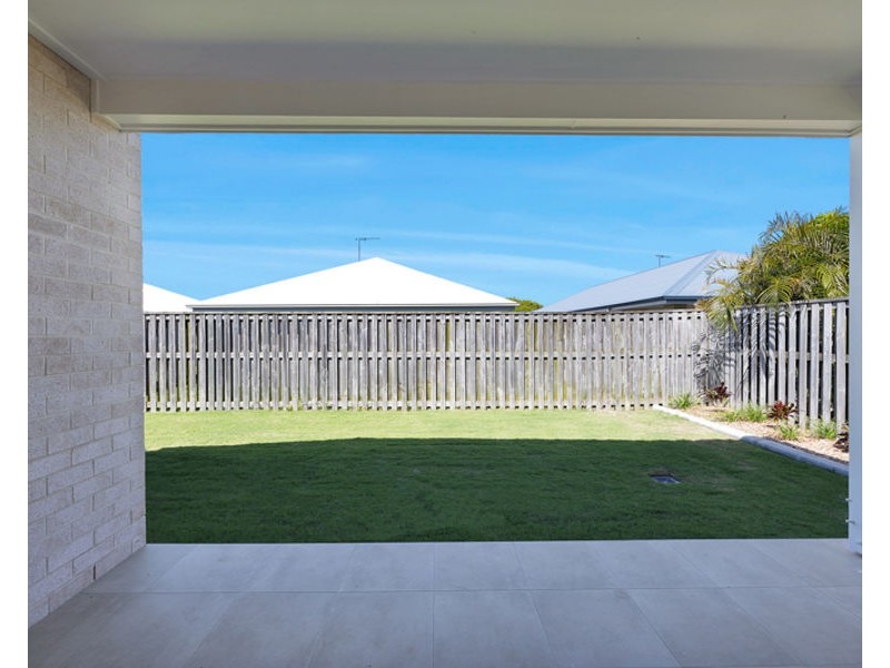 23 Donovan Street, Blacks Beach QLD 4740