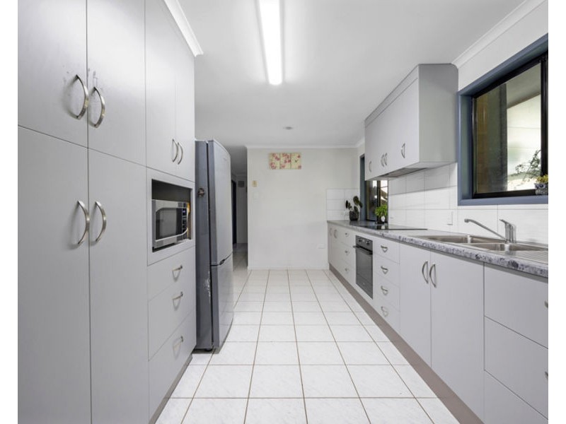 4 Colby Court, Beaconsfield QLD 4740